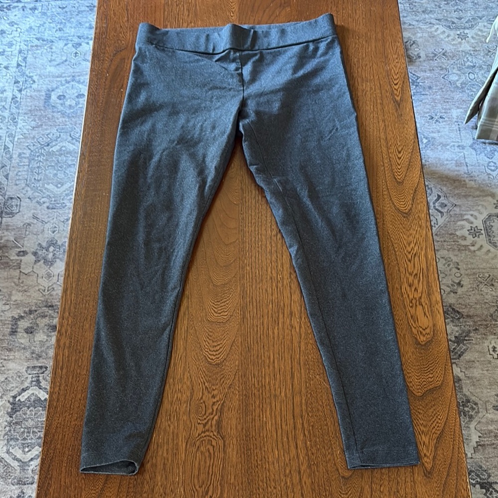 Matty M Gray Leggings medium